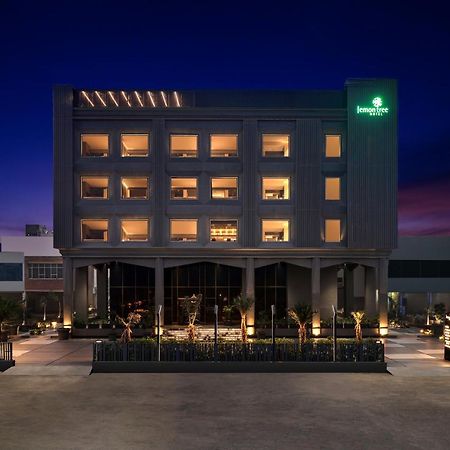 Lemon Tree Hotel, Hisār Exteriér fotografie